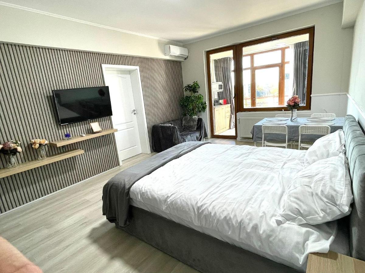 Baneasa Luxury Apartaments Boekarest Buitenkant foto
