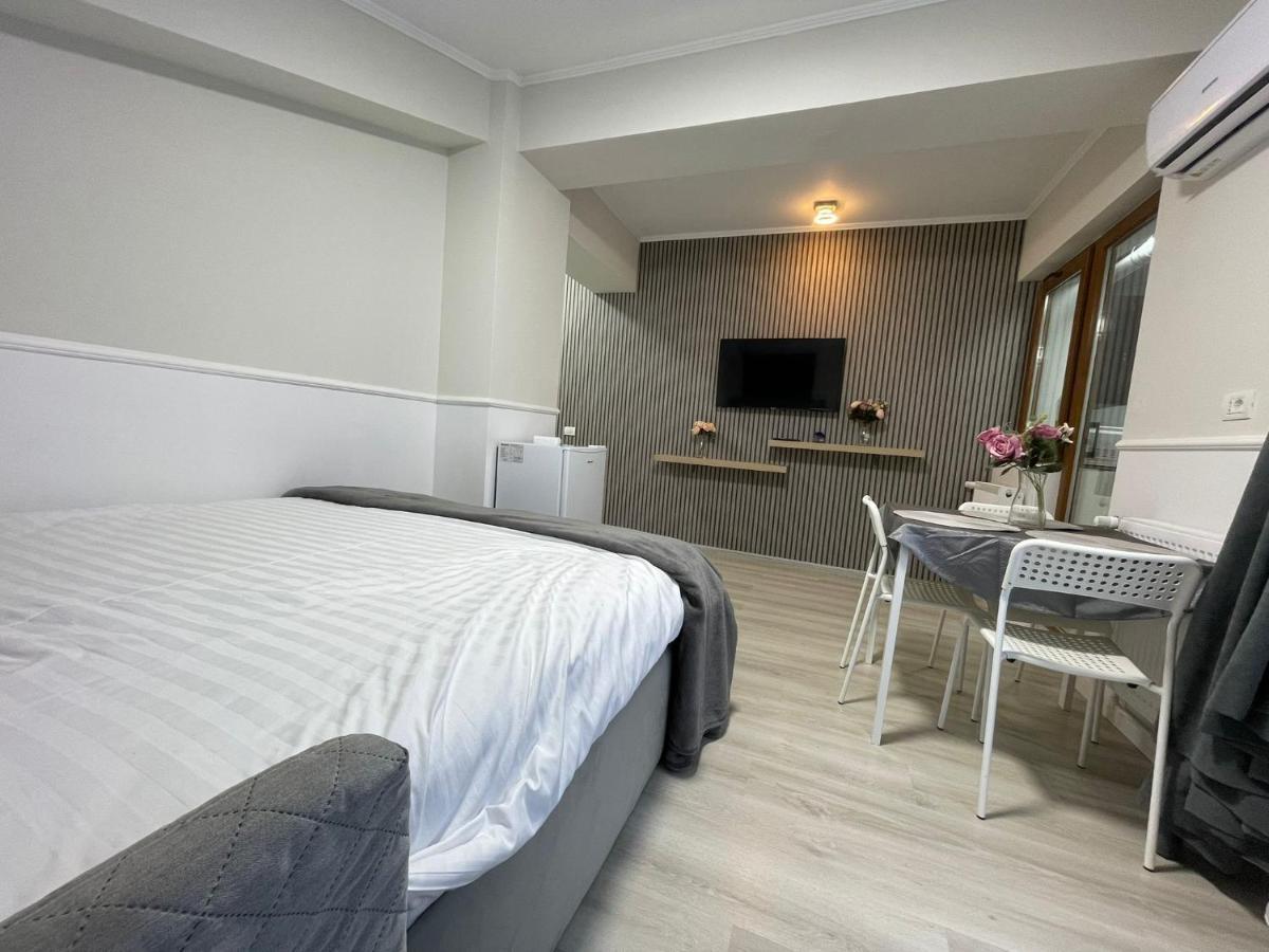 Baneasa Luxury Apartaments Boekarest Buitenkant foto