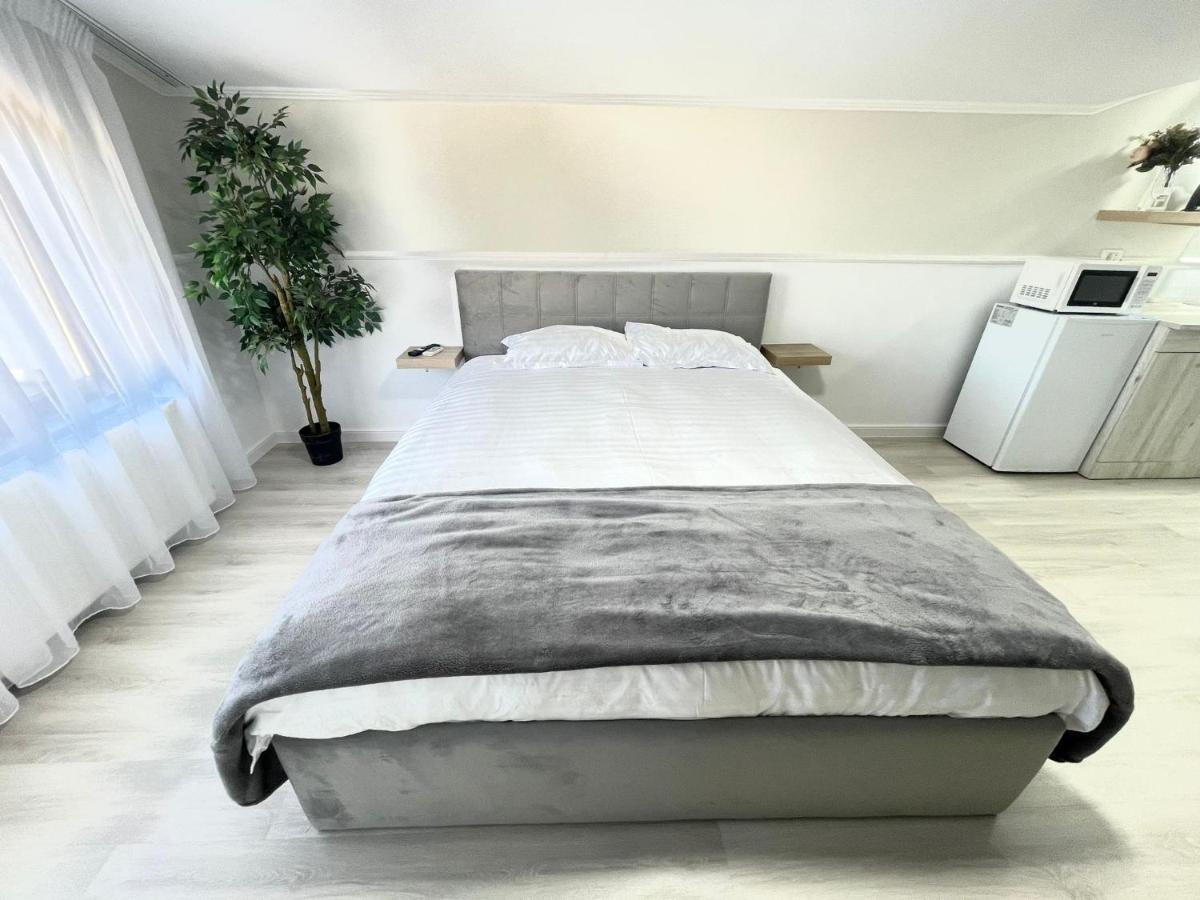 Baneasa Luxury Apartaments Boekarest Buitenkant foto