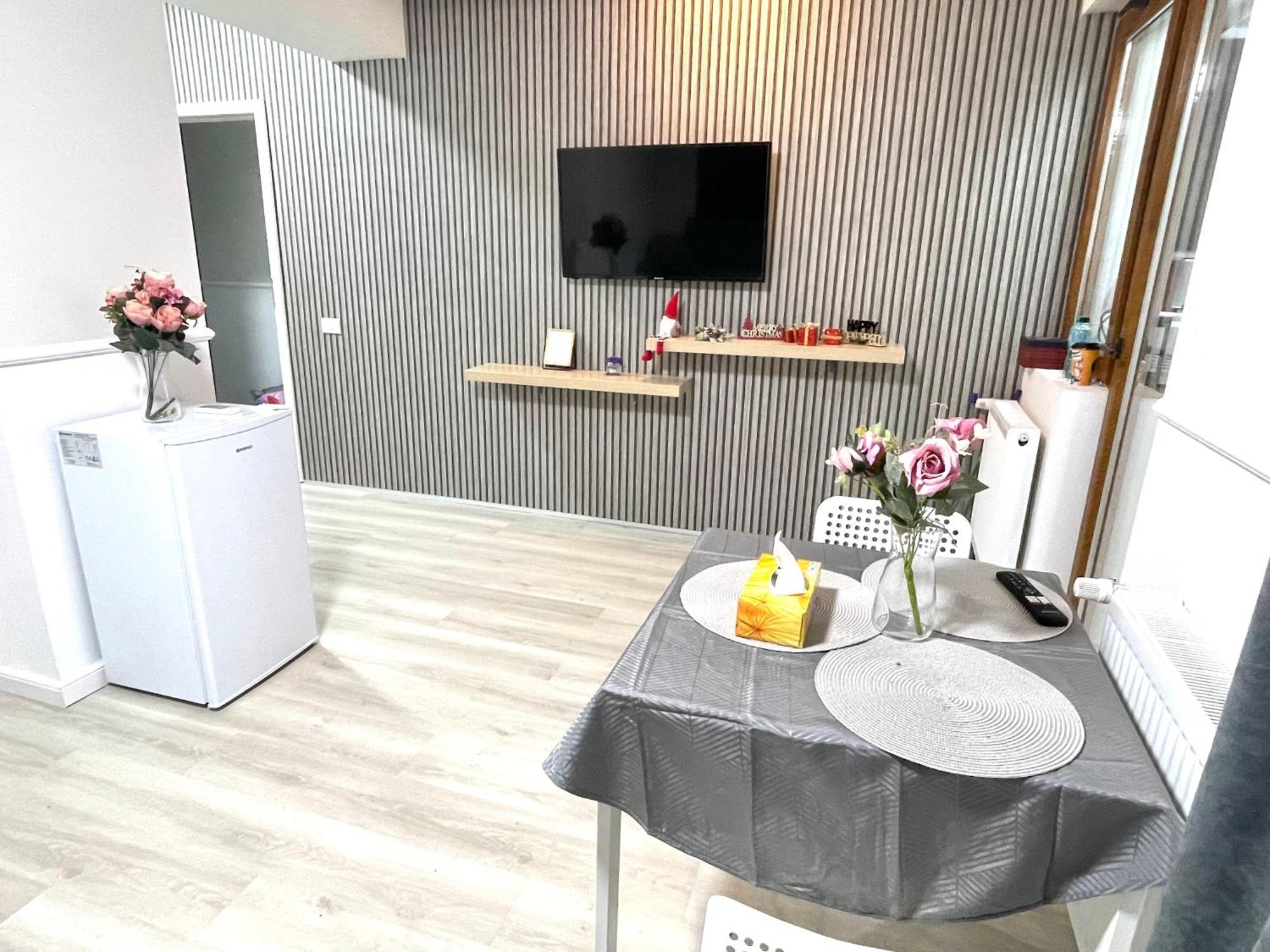Baneasa Luxury Apartaments Boekarest Buitenkant foto